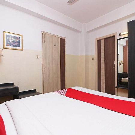 Hotel Oyo 4219 Ratnakar Residency Kalkuta Zewnętrze zdjęcie