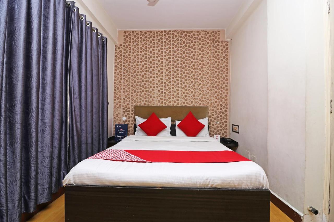 Hotel Oyo 4219 Ratnakar Residency Kalkuta Zewnętrze zdjęcie
