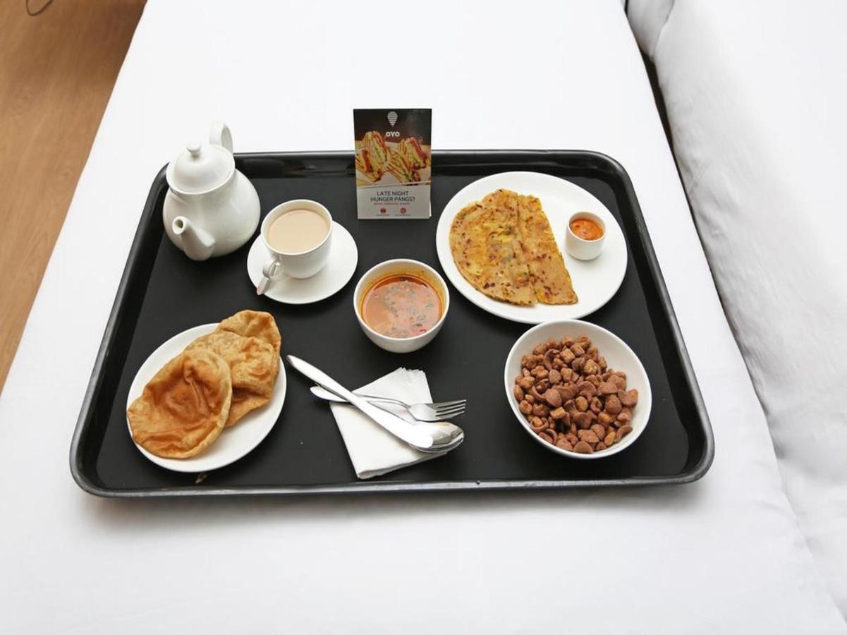 Hotel Oyo 4219 Ratnakar Residency Kalkuta Zewnętrze zdjęcie